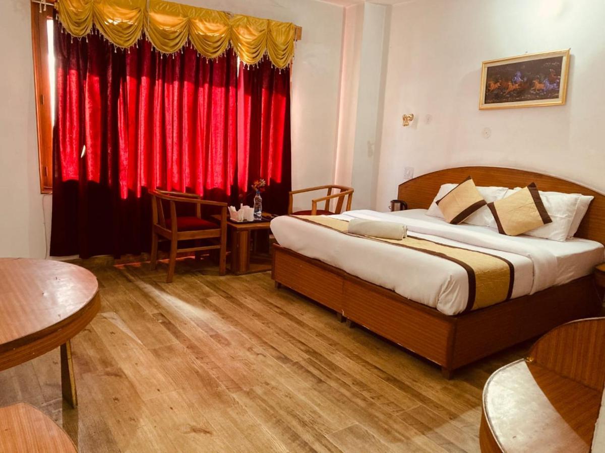 "Tara Homes" With Open Rooftop Terrace Shimla Bagian luar foto