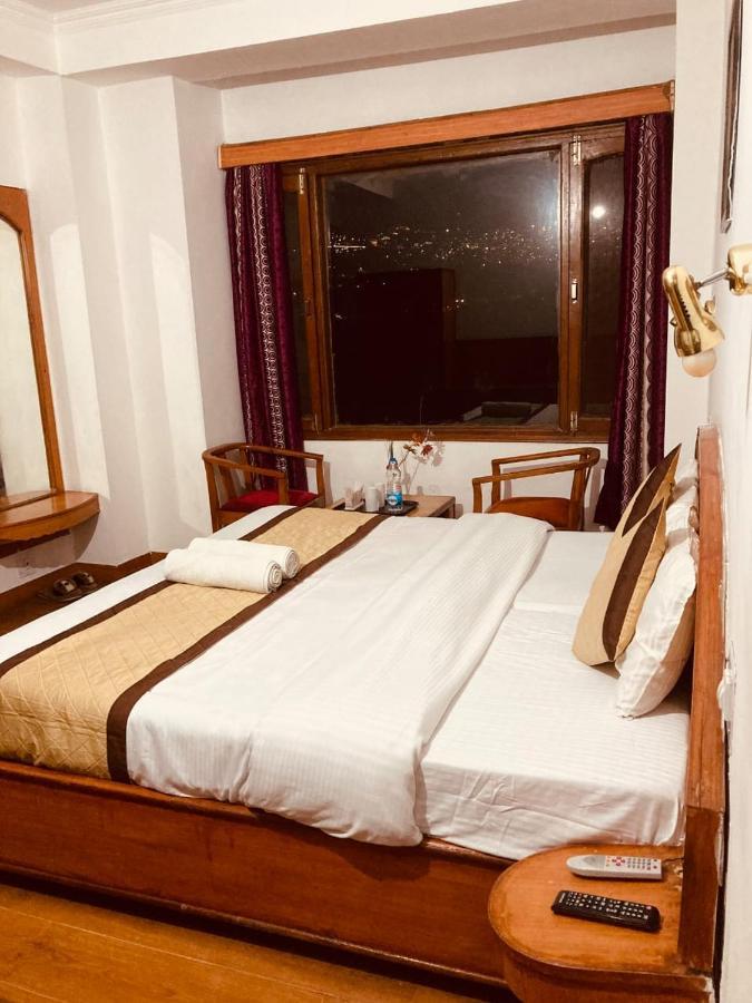 "Tara Homes" With Open Rooftop Terrace Shimla Bagian luar foto