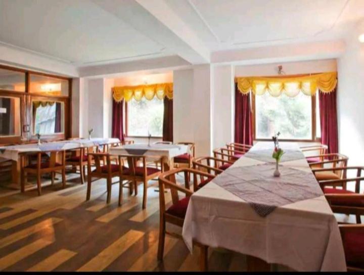 "Tara Homes" With Open Rooftop Terrace Shimla Bagian luar foto